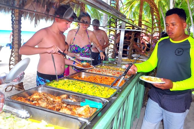 Saona Island Catamaran Cruise Experience (All Inclusive) - Group Size, Weather Sensitivity, and When the Tour Changes