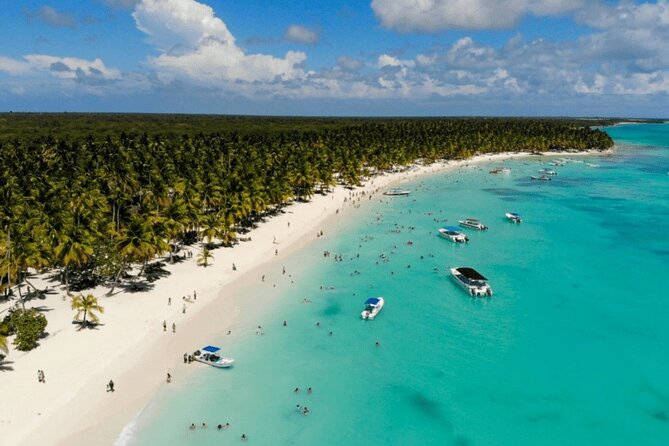 Saona Island Exclusive Beach All Inclusive from Punta Cana - Saona Island beach and lunch: paradise with a crowd filter