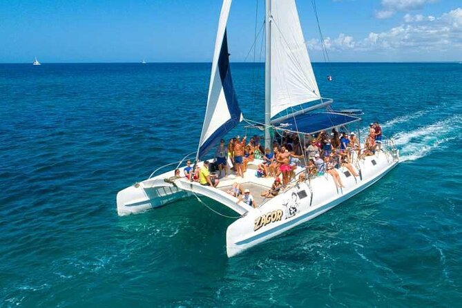 Saona Island Full Day Adventure From Punta Cana & Bavaro - Catamaran vs speedboat rides: two ways to feel the sea