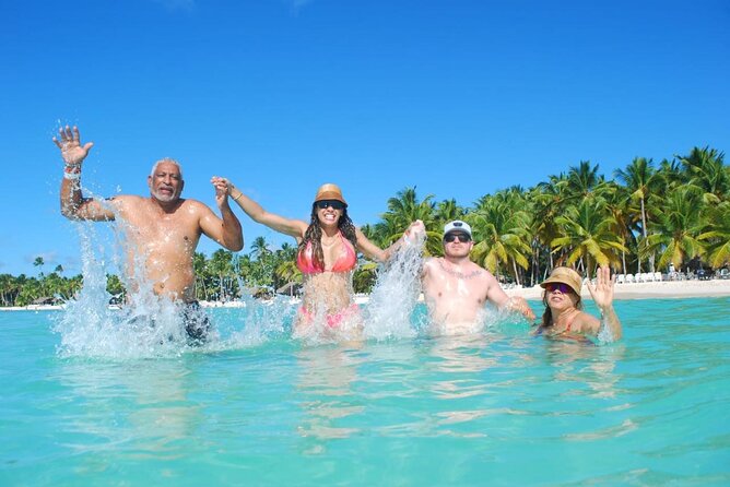 Saona Island Full Day Adventure From Punta Cana & Bavaro - Parasailing and snorkeling: water time that starts fast