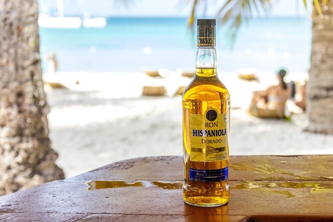Saona Island Full-Day Tour with Lunch from Punta Cana - Lunch on Saona: Buffet Food by the Sea, Plus an Open Bar
