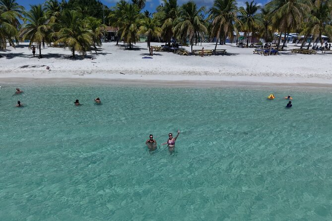 Saona Island Premium Discovery Tour from Punta Cana or Bayahíbe - Playa El Toro (and Playa de los Flamencos): Pink Sand Time