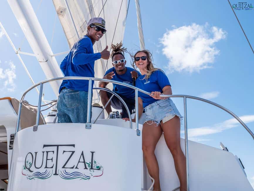 Saona island - Small group tour - Luxury catamaran - Saona Island beach time: early arrival and that coconut shade