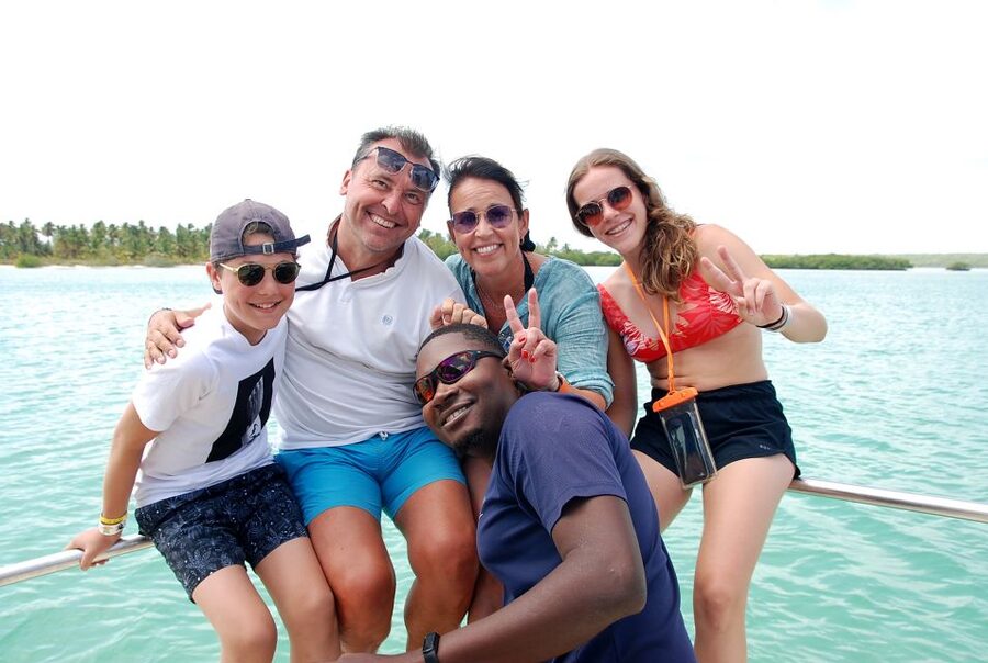 Saona Island: Small Group Virgin Beaches Cruise Day Trip - Canto de la Playa: the snorkel-friendly beach time