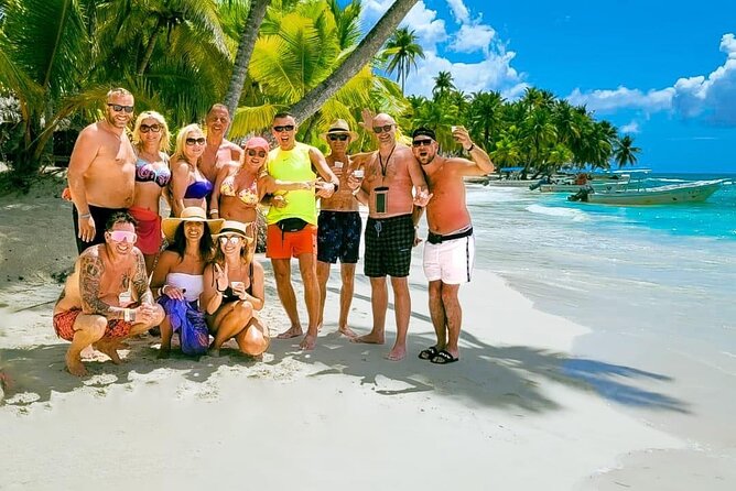 Saona Island Tour from Punta Cana All Inclusive - Group size, comfort, and the comfort of having WiFi