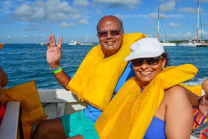 Saona Island Tour with Lunch and Pickup - Blue Lagoon Stop: Shallow Water That’s Great for Wading