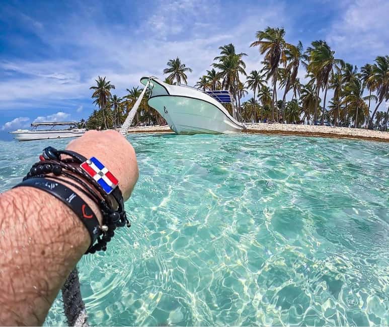 Saona Island VIP: 4 Beaches , Mano Juan & Canto de la Playa - Mano Juan and Saona Paradise: two distinct beach vibes in the same day