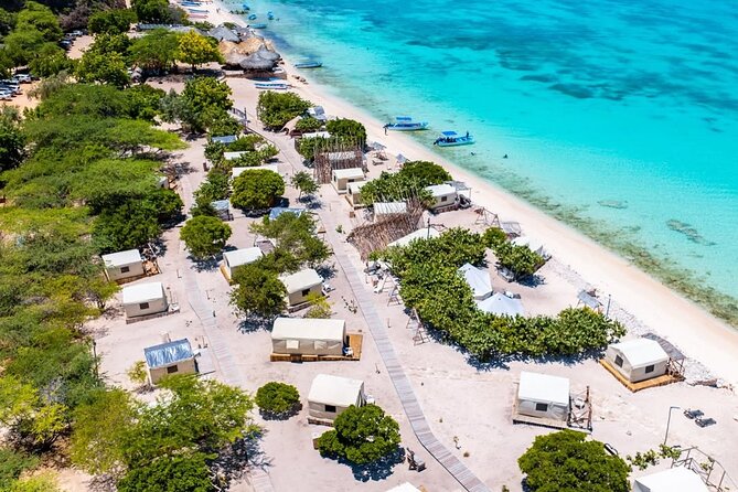 Southern VIP Route + Aguilas Bay: All Inclusive 2-Day Tour - What the Guides Add (Beyond the Itinerary)
