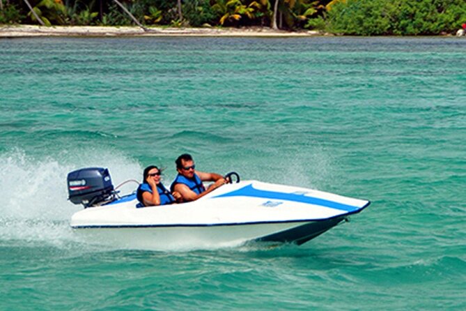 Speedboats and Parasailing Combo - Speedboats and parasailing combo: confirm what you’ll do