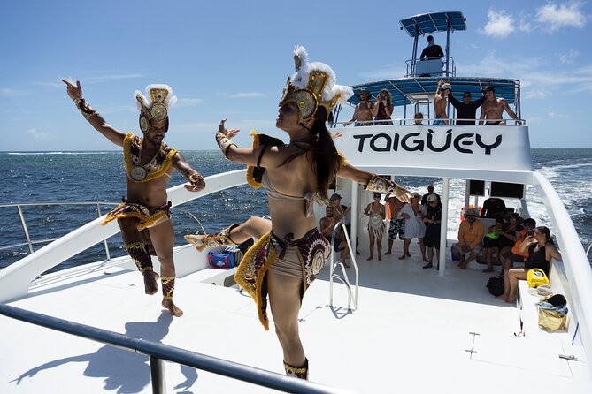 Taiguey Emotion Show - Stop 4: the natural white-sand pool, where the scenery earns attention