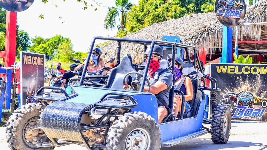 Tour en buggy en Punta Cana - The feel of a Punta Cana buggy tour (and why it works)