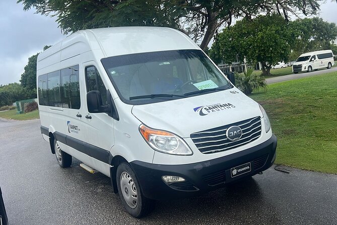 Transfer from Punta cana airport to Bavaro O Punta cana - Time on the road: 25 to 35 minutes, and why that matters