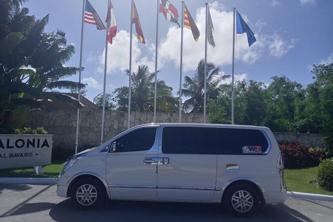 Transfer from Punta Cana Airport to hotels in Uvero Alto and vice versa - Should You Book This Transfer to Uvero Alto?