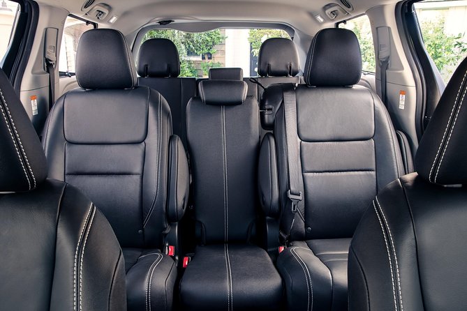 Transfer from Punta Cana Airport to hotels in Uvero Alto and vice versa - The Ride Itself: Comfort, Timing, and Wi-Fi on Board