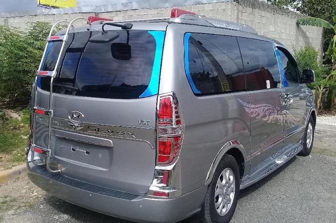 Transfer from Punta Cana Airport to Romana Bayahibe hotels and vice versa. - From pickup zone to meeting point, the details are everything