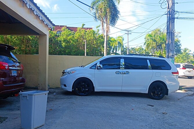 Transfer privado from cabarete to Puerto Plata Airport - Inside the ride: AC comfort and private-group value