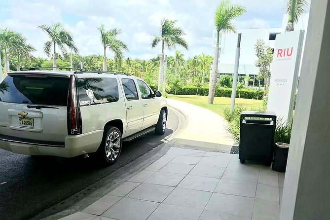 Transfers From All Place at La Romana Bayahibe <=> Sto Dgo (SDQ) - What’s Included on Board (and What Costs Extra)