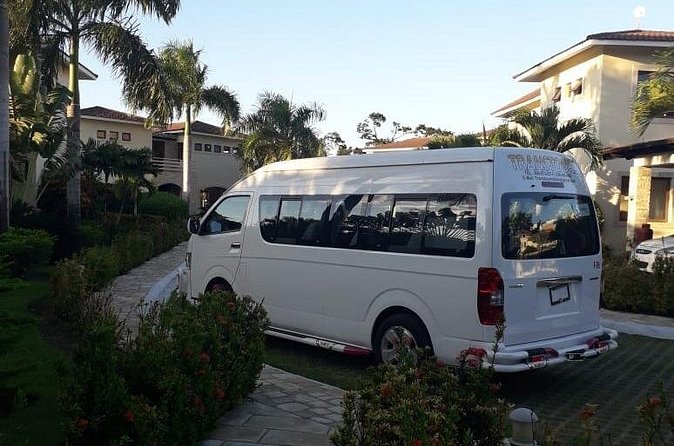 Transportation from Puerto Plata Airport to Cabarete - Should You Book Transtour Robder SRL for Your Cabarete Transfer?