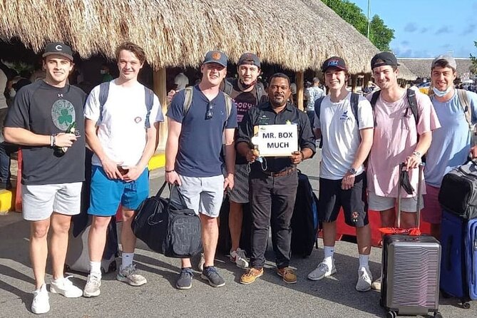 Transportation from Punta Cana Airport TO Punta Cana Hotels - Vehicles and group size: the fleet flexibility is real