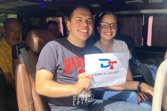 traslados privados desde aiport SDQ a hoteles de Punta Cana - A direct private transfer, with Punta Cana stops kept simple