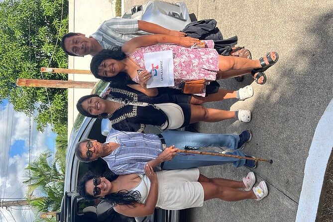 traslados privados desde aiport SDQ a hoteles de Punta Cana - Inside the ride: clean cars, safety focus, and driver attention
