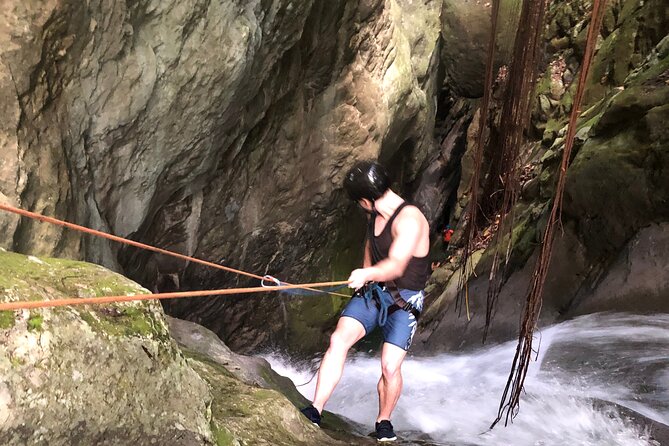 Trekking/rappelling waterfalls in Dominican Republic - Key things that make this waterfall day work