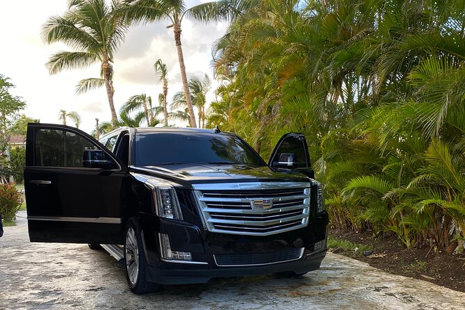 Vip Cadillac transportation in Punta Cana-BAVARO ROUNDTRIP - Departures from Bávaro: confirmation day-before and the 20 minute rule