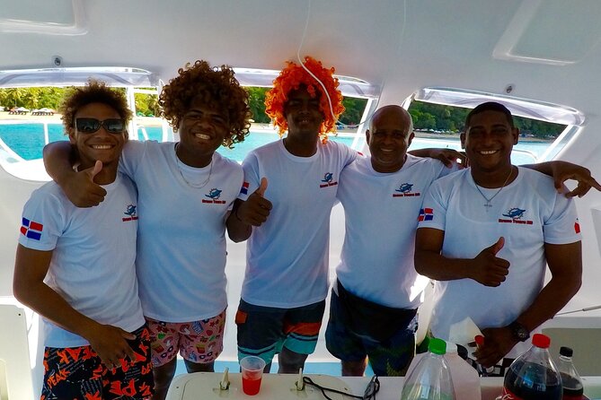 VIP Party Boat & Snorkeling - Who should book this, and who should choose something calmer
