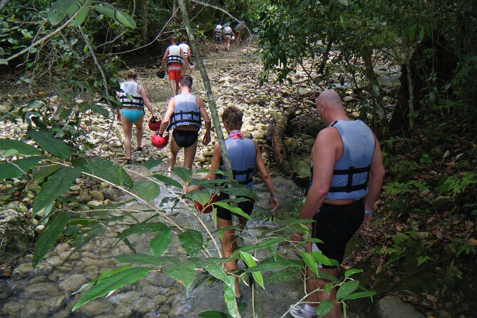 Waterfalls of Damajagua from Puerto Plata - Swimming, jumping, sliding: the real rhythm of Damajagua