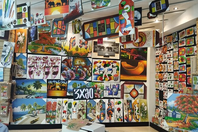 World Mart Souvenirs Store - Guided Tour - What makes this tour more than shopping