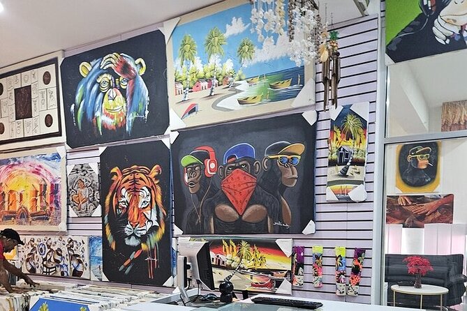 Worldmart Souvenirs Punta Cana (Round trip transportation) - Worldmart Souvenirs in Punta Cana, what the 2 hours really means