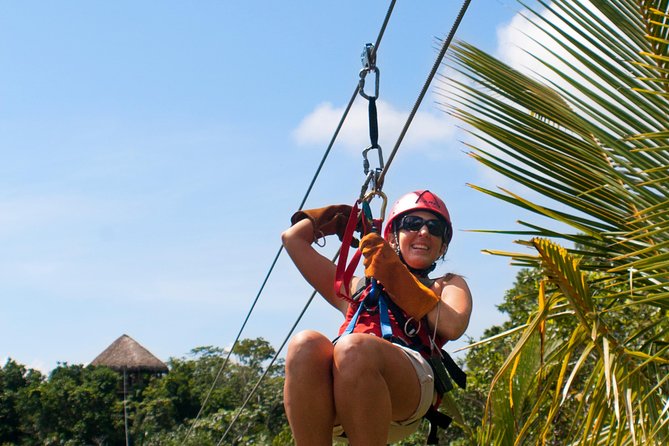 Zipline Adventure in El Limón - The transfer to El Limón: safari truck ride plus local context